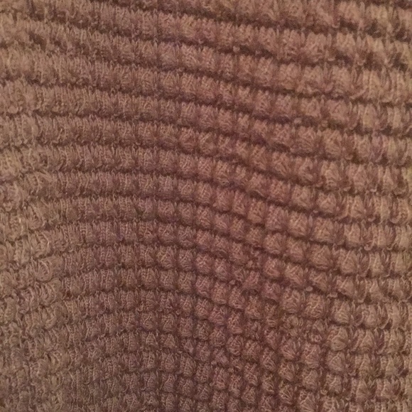 Listicle Long Sleeve Thermal Top - Picture 4 of 12